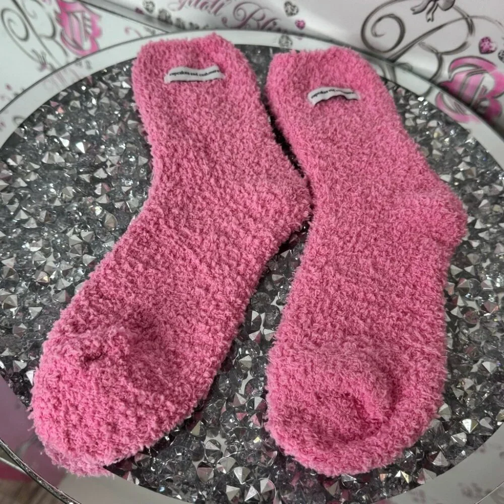 Cupcakes & cashmere socks brand new Cozy Pink Fuzzy Socks